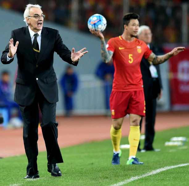 客场作战！球队如何应对对手的围攻