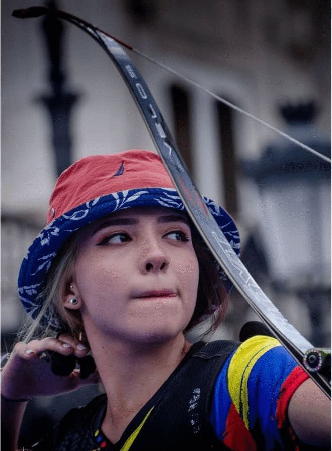 爱游戏官网-南非选手在射箭比赛中发挥出色