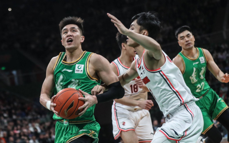 热火鏖战福建队，孙铭徽扛起全队的简单介绍