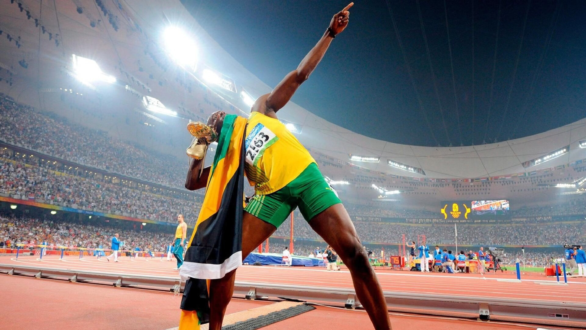 范弗利特爆发助湖人稳稳拿下北京队，展现NBA与CBA的差距